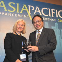 2014 Asia-Pacific Leadership Award : Professor Lap-Chee Tsui