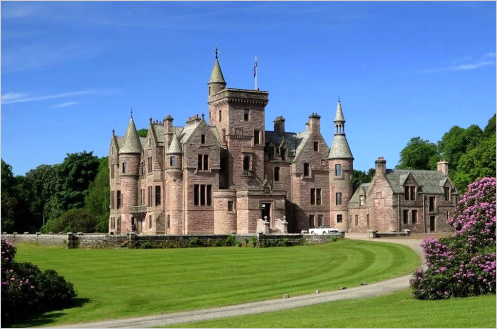 HKUAA UK Chapter Private Tour in Scotland